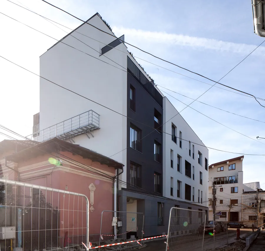 The Corner Ocolului — imaginea 10