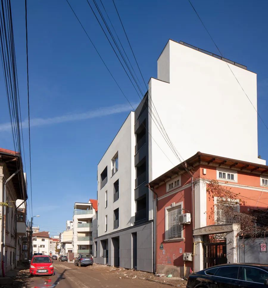 The Corner Ocolului — imaginea 3